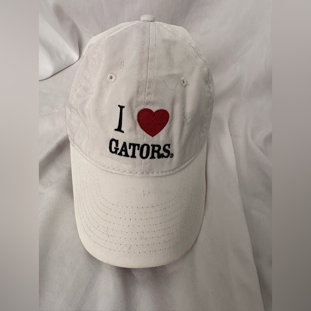 Starter – White Florida Gators Baseball Cap – Adjustable – used